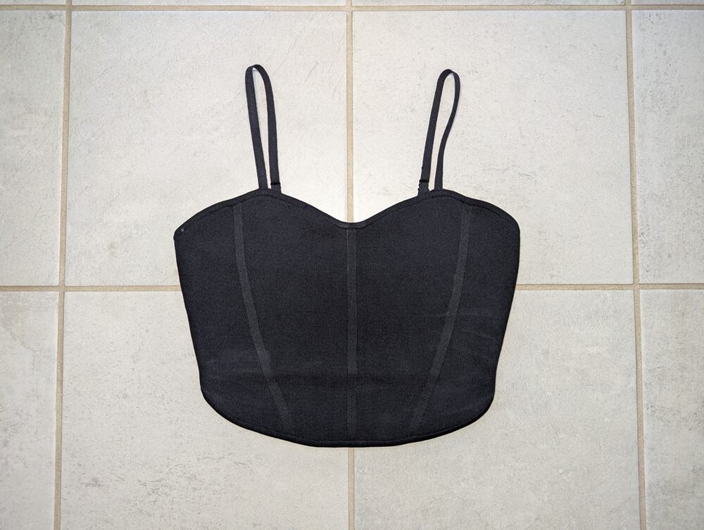 Aritzia Babaton Women's Medium Corset Sculpt Knit Crop Top Black